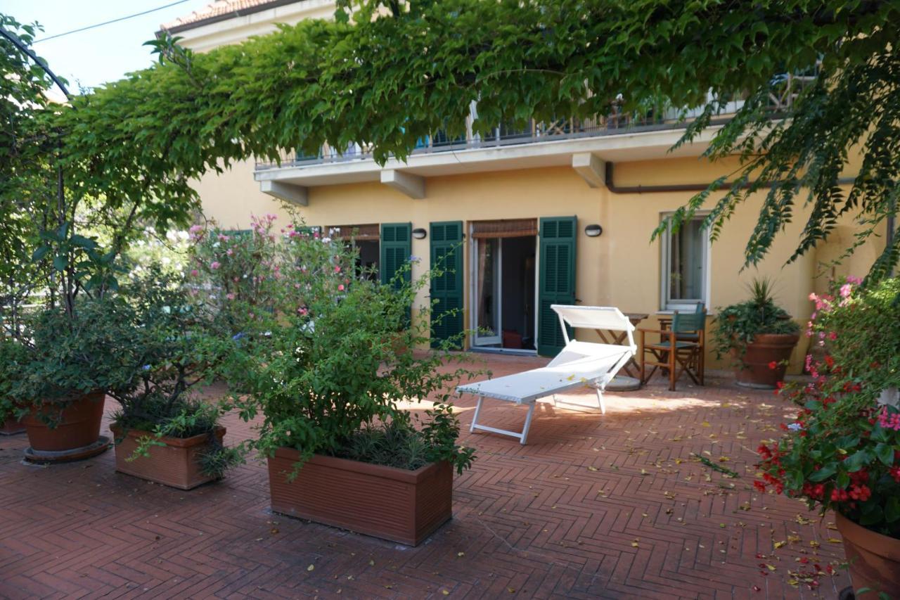 Hotel Beau Rivage Alassio Dış mekan fotoğraf