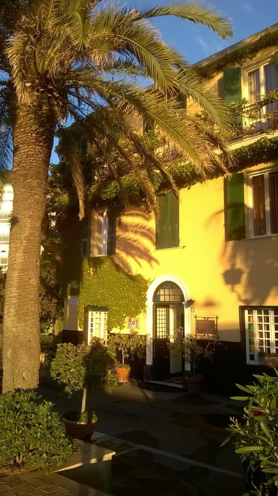 Hotel Beau Rivage Alassio Dış mekan fotoğraf