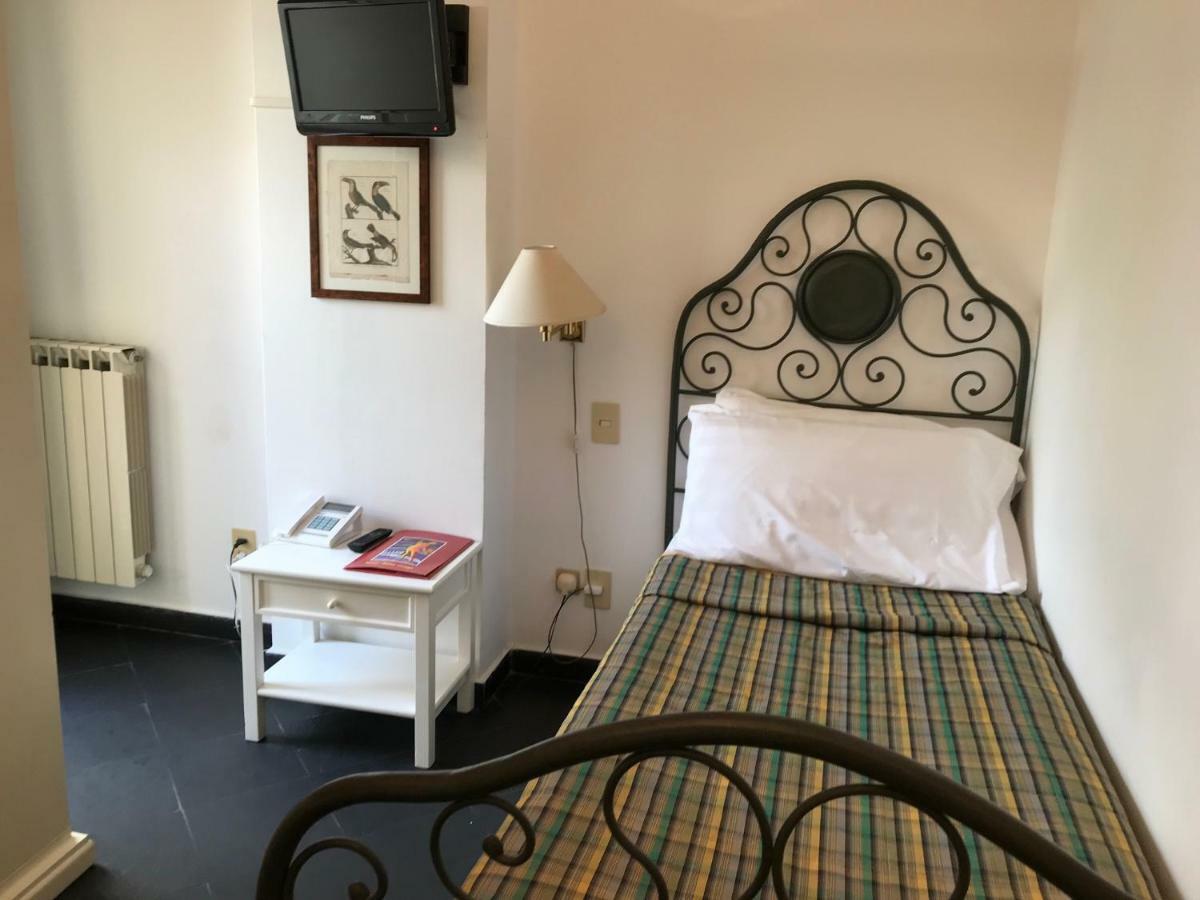 Hotel Beau Rivage Alassio Dış mekan fotoğraf